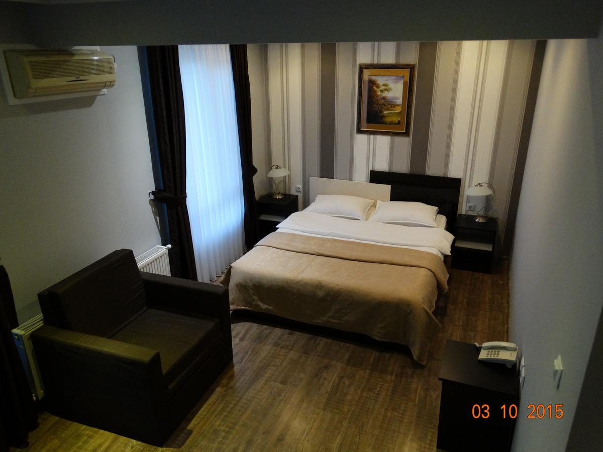 Hotel Mimoza Razgrad Exterior photo