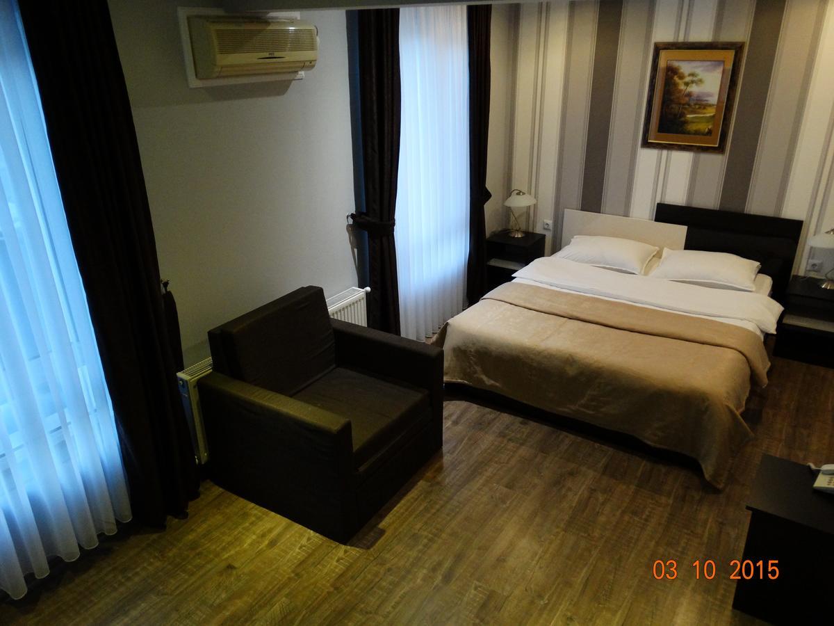 Hotel Mimoza Razgrad Exterior photo